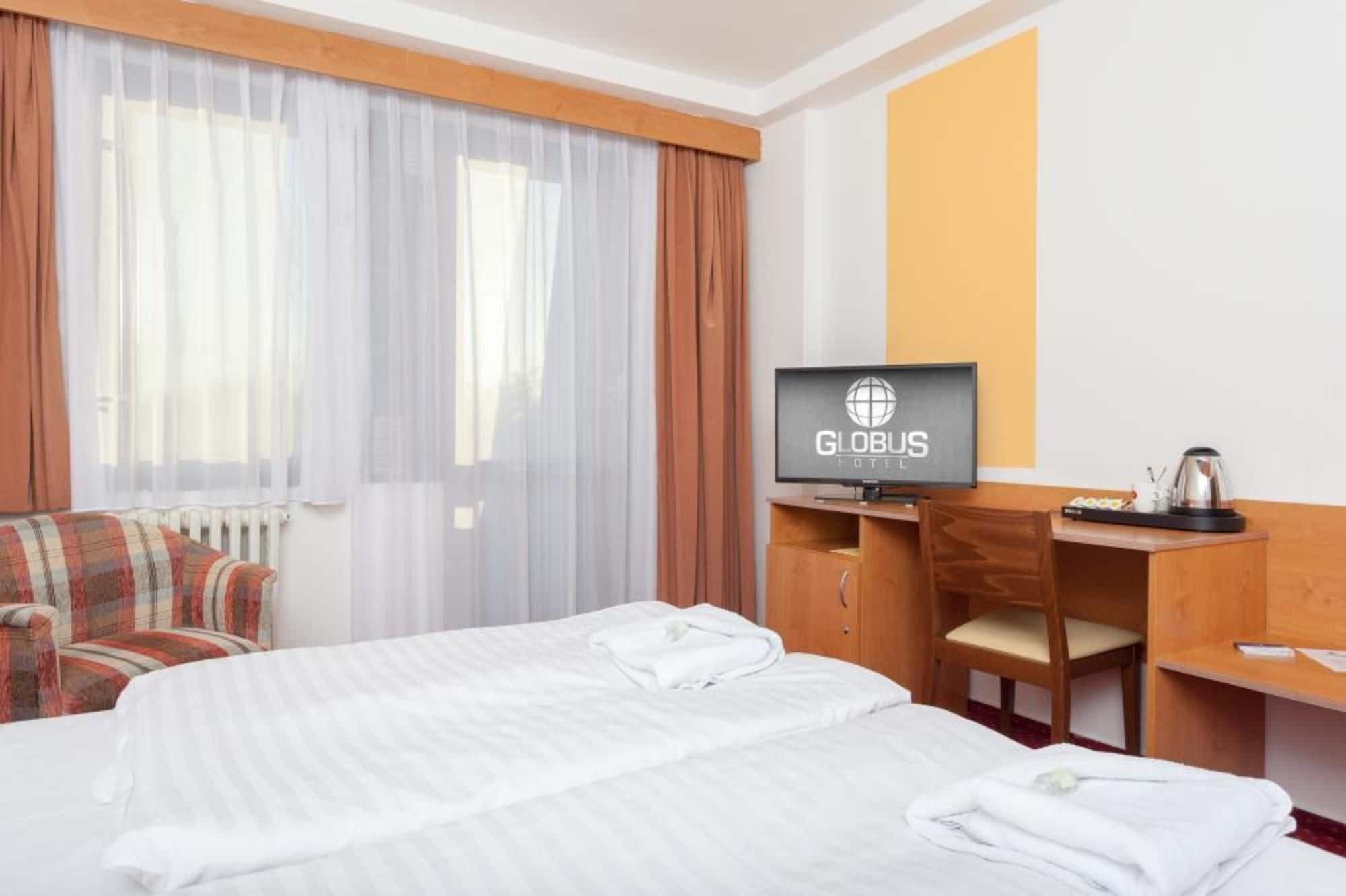 Hotel Globus Прага Екстериор снимка