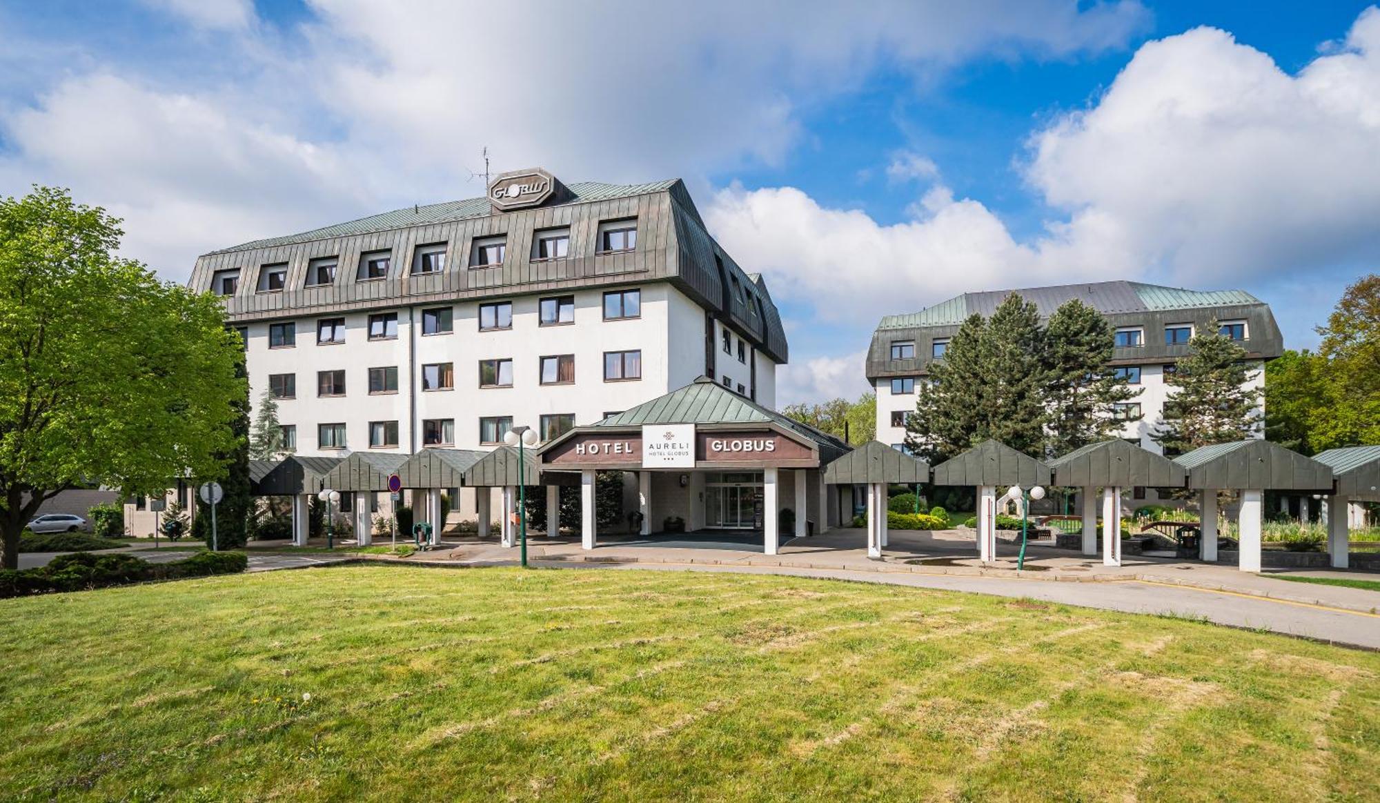 Hotel Globus Прага Екстериор снимка